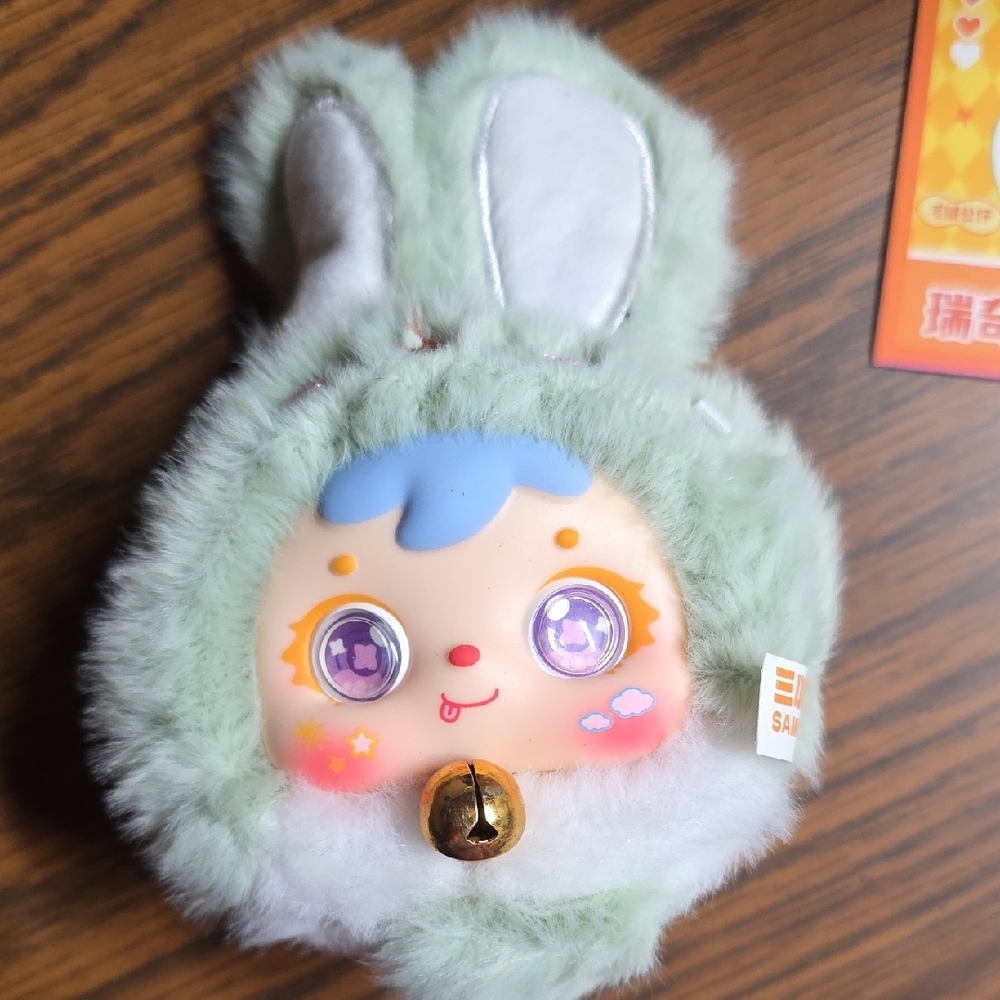 Samuel Scented Mini Lucky Rabbit , Confirmed. - Picture 2 of 8